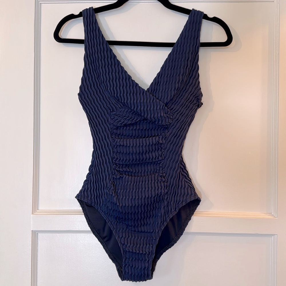Designer stunning one piece textured navy slimming fabric shirring underwire